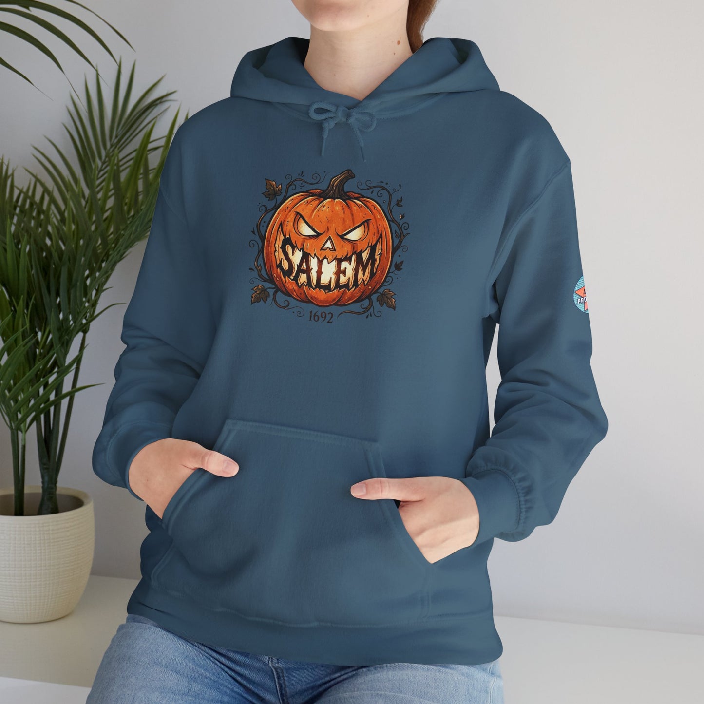 SALEM SMILE Unisex Heavy Blend™ Hooded Sweatshirt