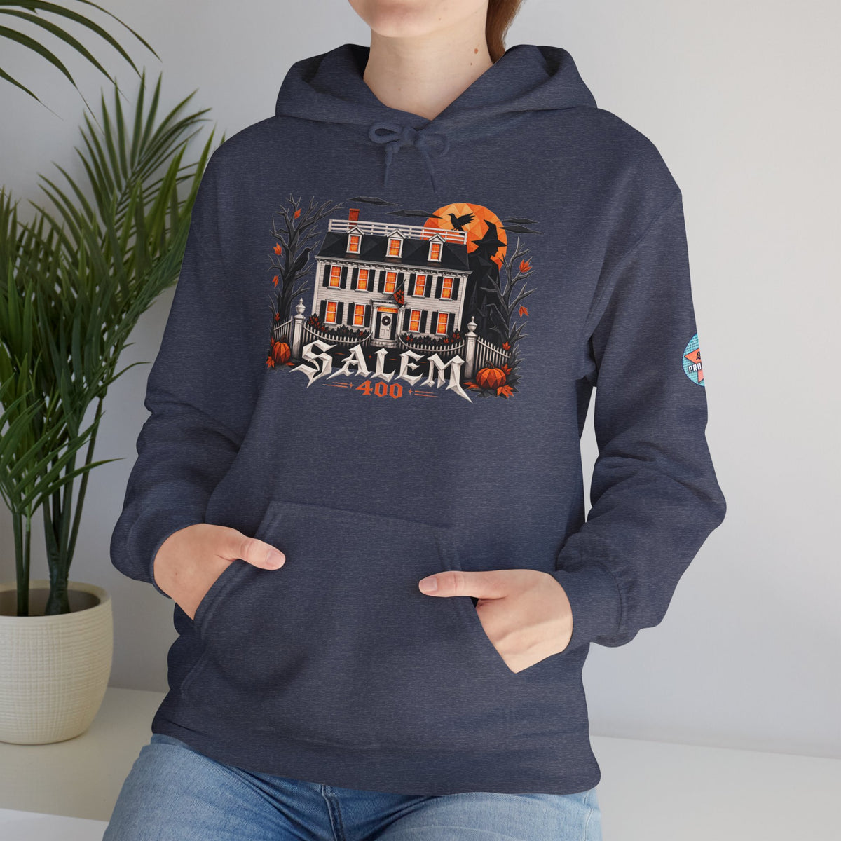 Salem 400 Ropes Mansion - Unisex Heavy Blend™ Hooded Sweatshirt