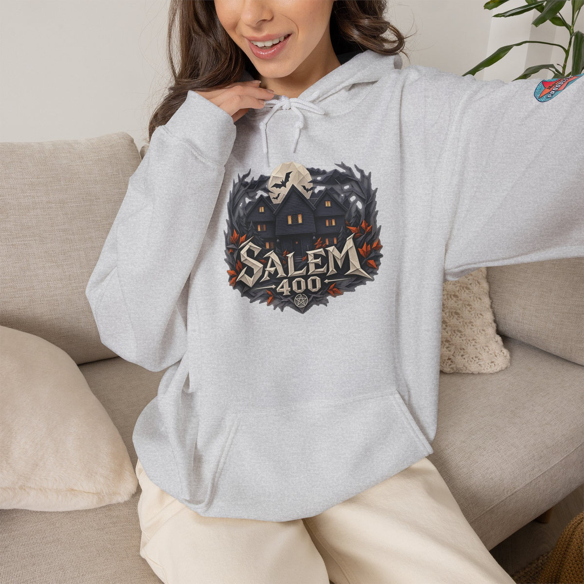 Salem 400 Witch House - Unisex Heavy Blend™ Hooded Sweatshirt
