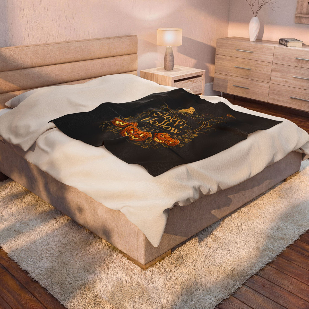 SLEEPY HOLLOW Velveteen Plush Blanket