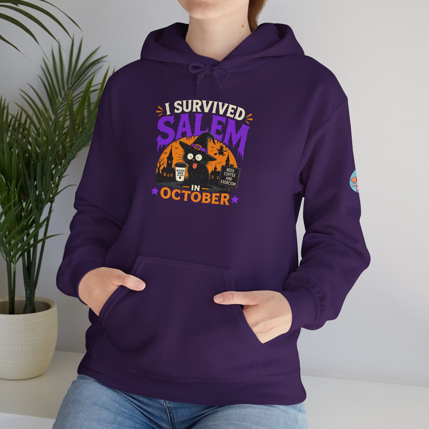 Survived Salem Cat - Unisex Heavy Blend™ Hooded Sweatshirt