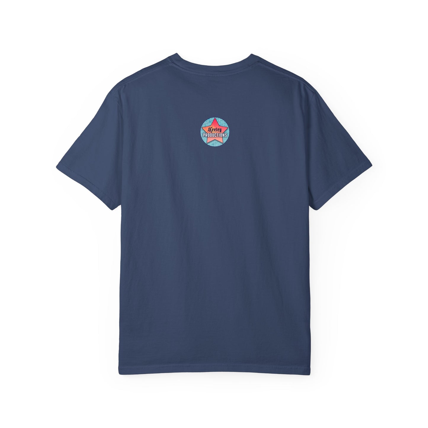 Moose Leaf Peeper - Unisex Garment-Dyed T-shirt