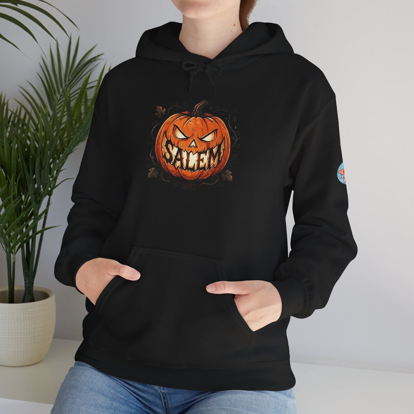 SALEM SMILE Unisex Heavy Blend™ Hooded Sweatshirt