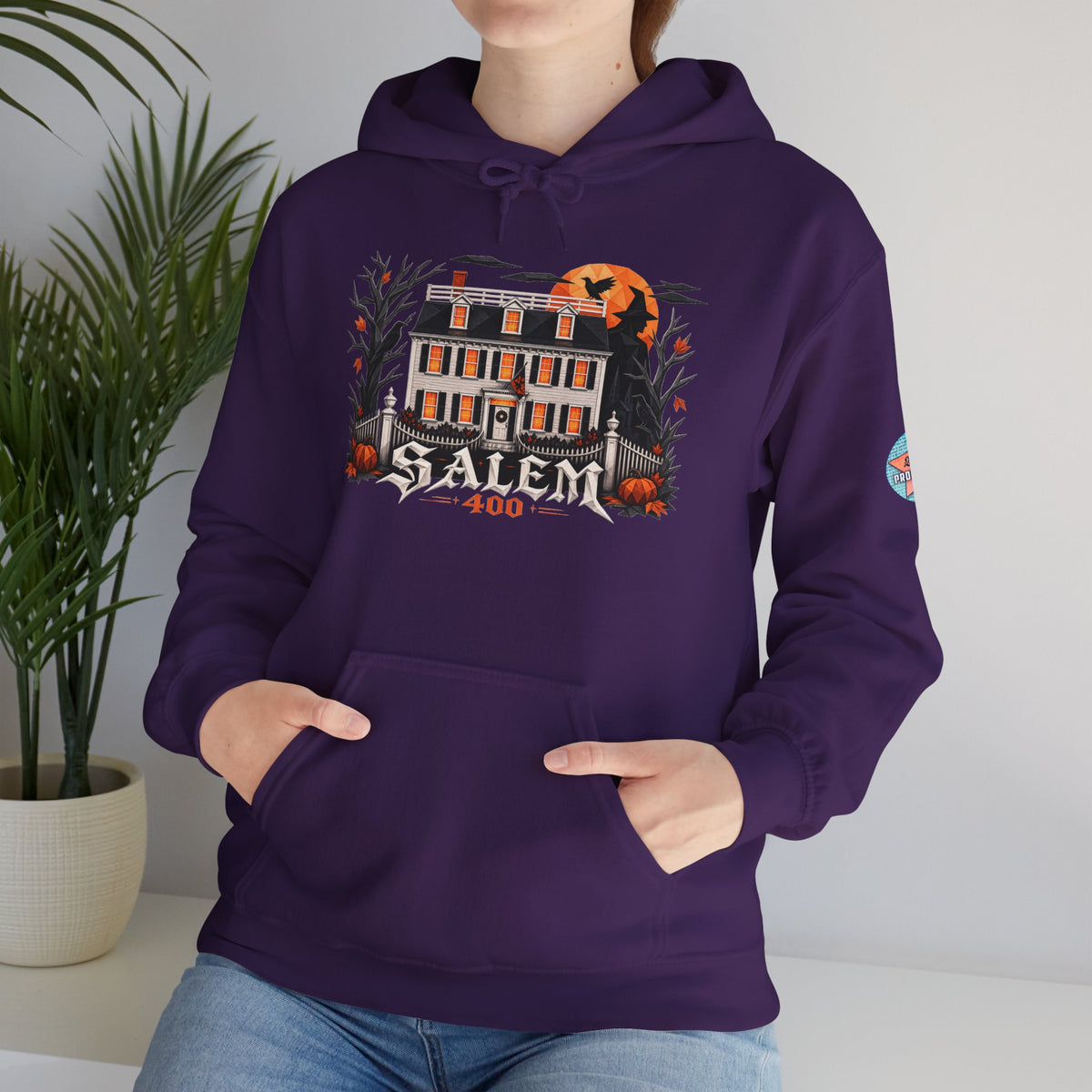 Salem 400 Ropes Mansion - Unisex Heavy Blend™ Hooded Sweatshirt