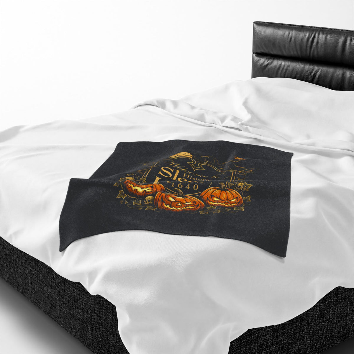 SLEEPY HOLLOW Velveteen Plush Blanket