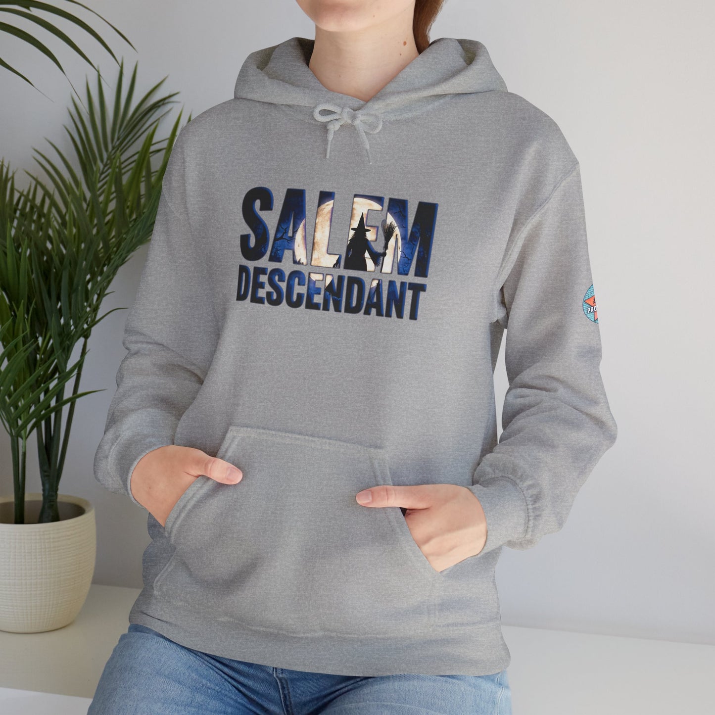 SALEM DESCENDANT Unisex Heavy Blend™ Hooded Sweatshirt