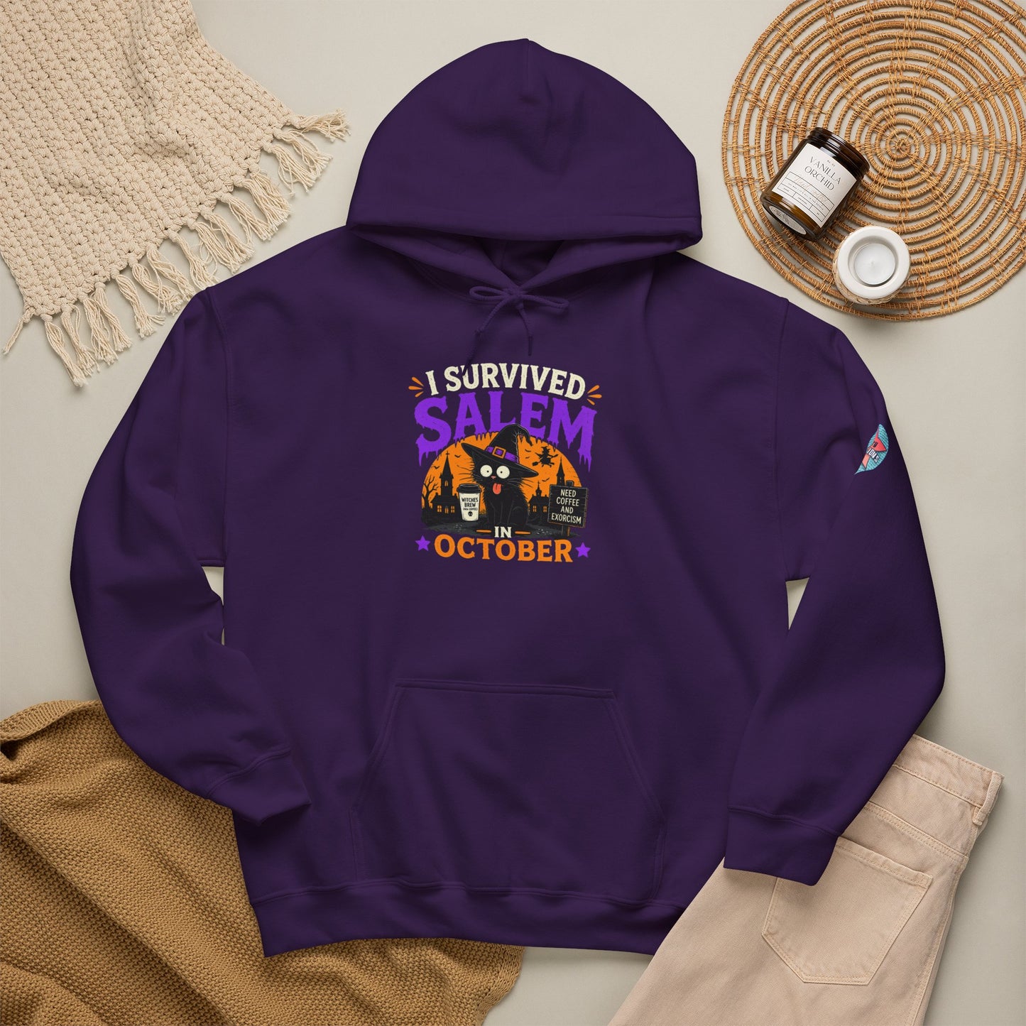 Survived Salem Cat - Unisex Heavy Blend™ Hooded Sweatshirt