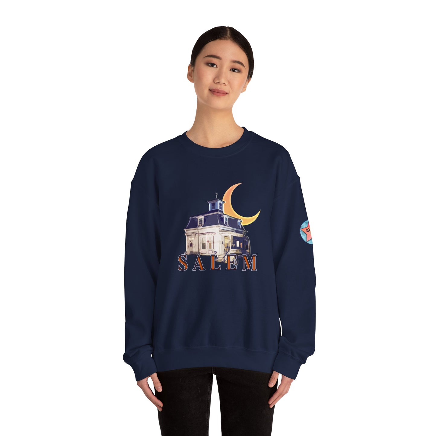 BLACK SALEM HOUSE Heavy Blend™ Crewneck Sweatshirt