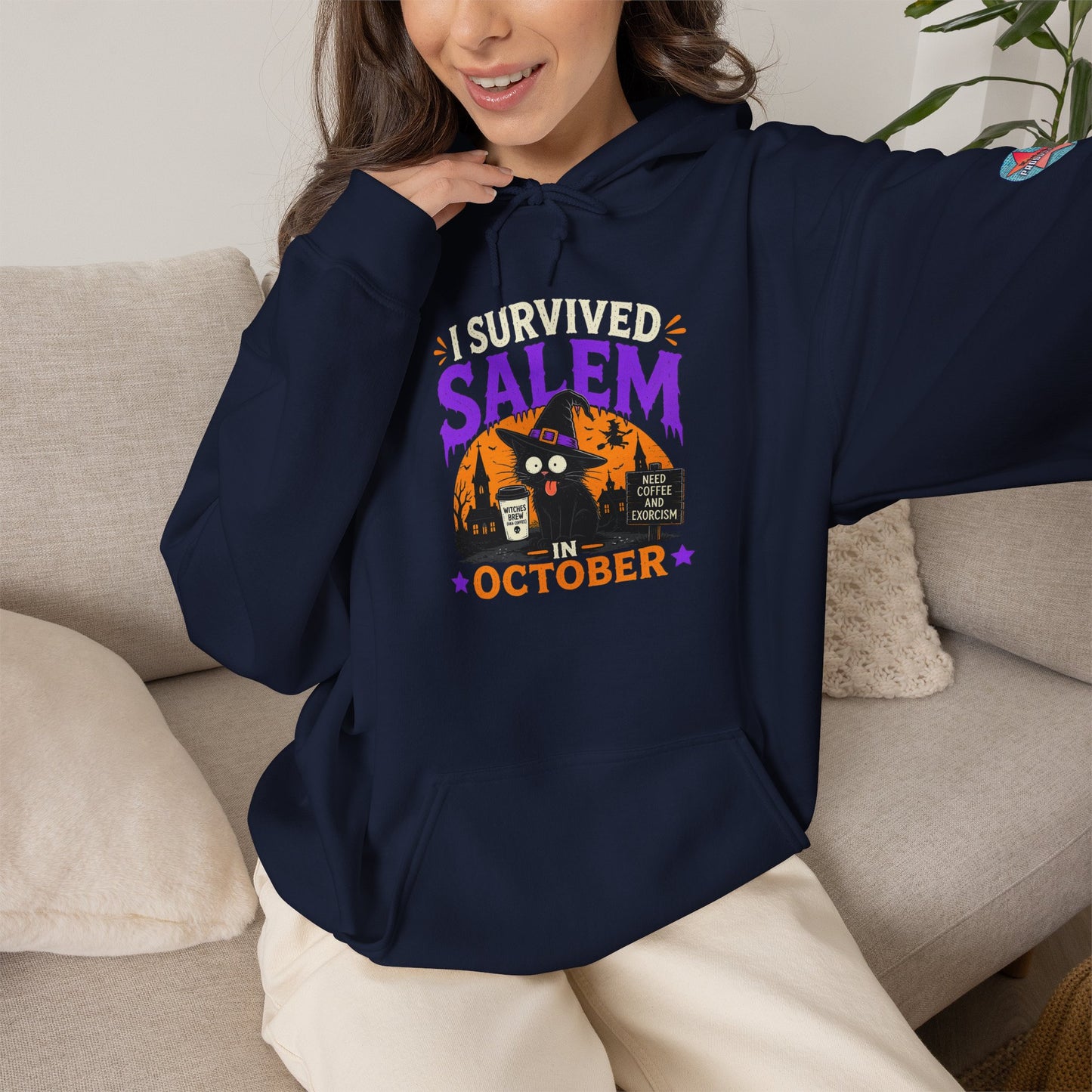 Survived Salem Cat - Unisex Heavy Blend™ Hooded Sweatshirt